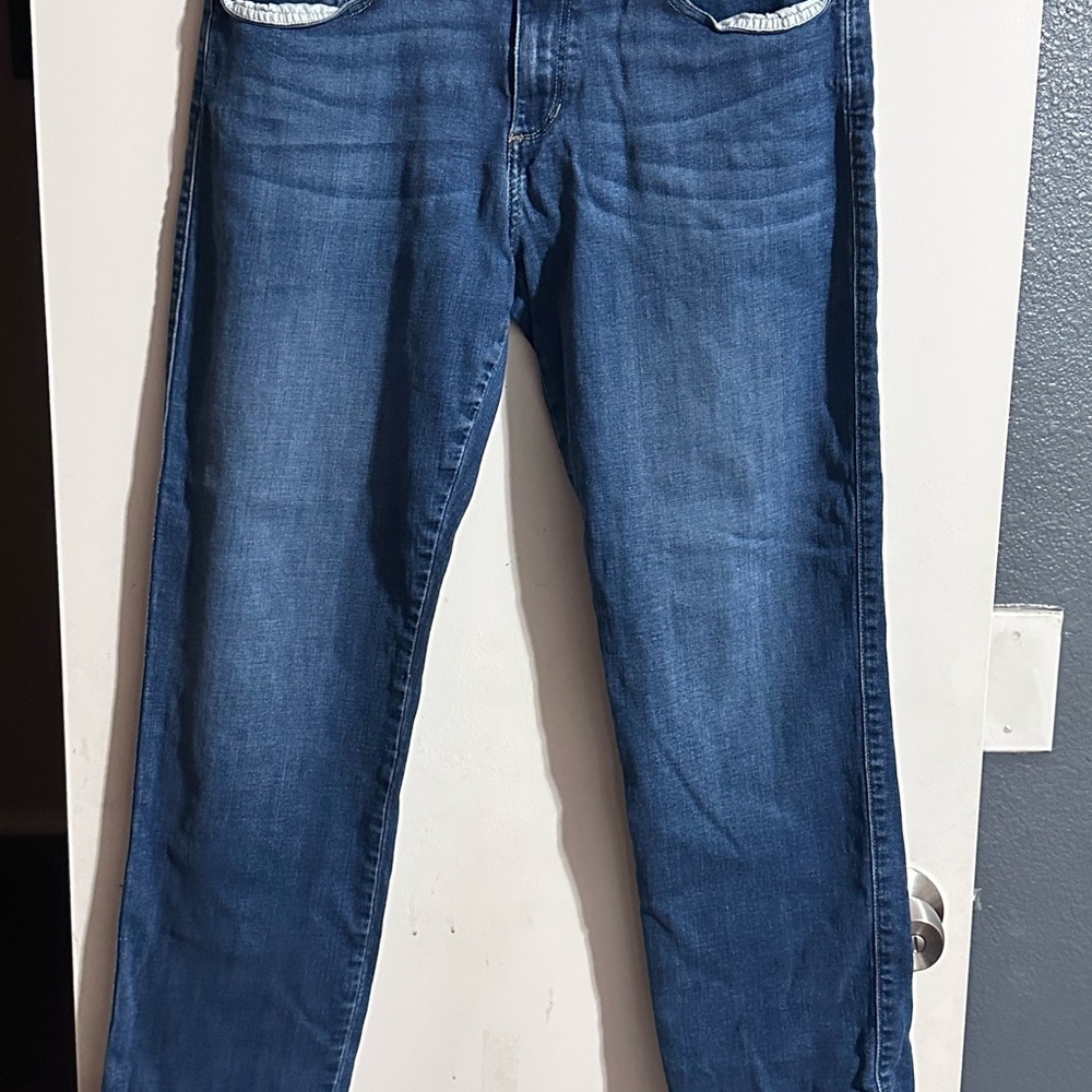 Joe's Jeans Women's Straight Leg in Dark Blue Size‎ 34
